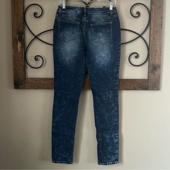 Maurices Women's Boulder Wash Distressed Skinny Mid-rise Jeans Size M - Picture 2 of 13